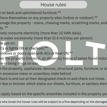 Holt Old Town Luxury Suites With Balcony Bucarest Esterno foto